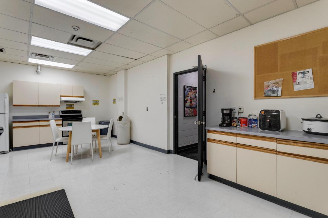 Calgary Connect Pansiyon Dış mekan fotoğraf